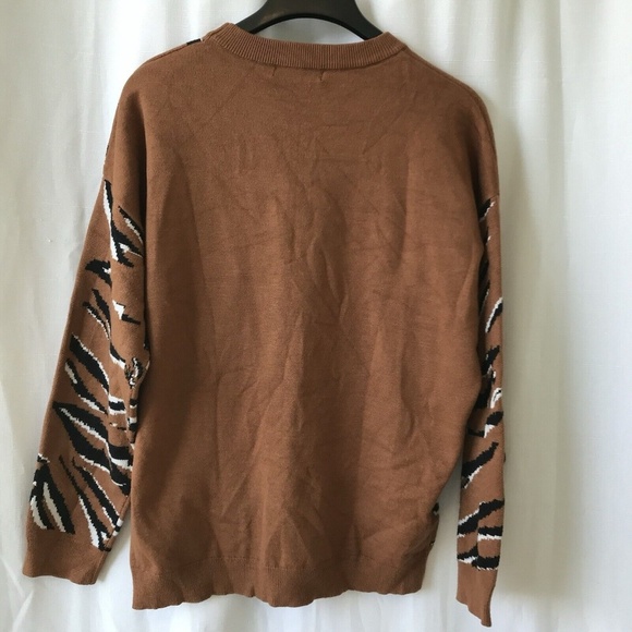Simplee Tiger Sweater Woman Size Large - Picture 7 of 12